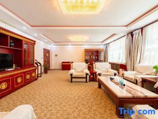 Yanchi Hotel