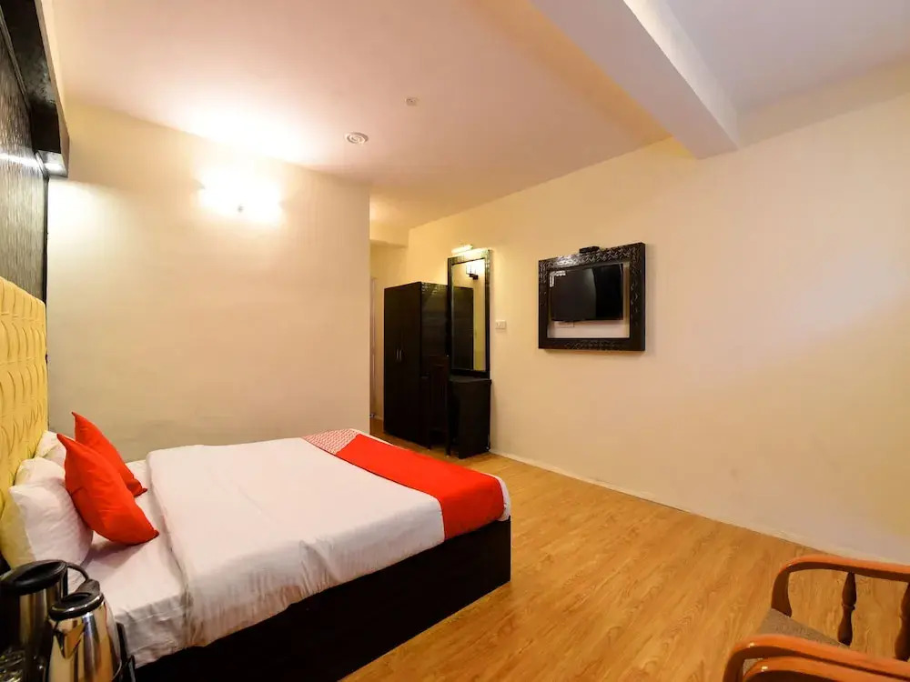 OYO 15216 North Villa