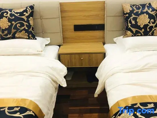 A homestay which embrace the mountains in jingdezhen