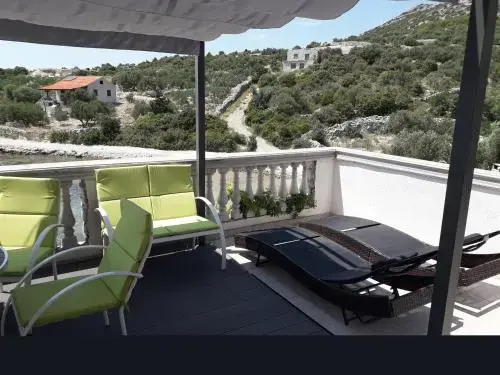 Robinzon Holiday House Val