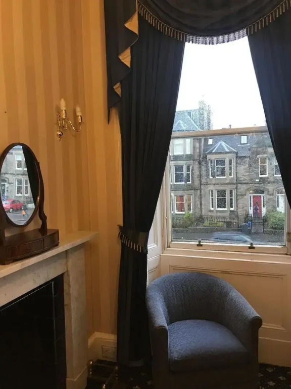 Alexander Guest House