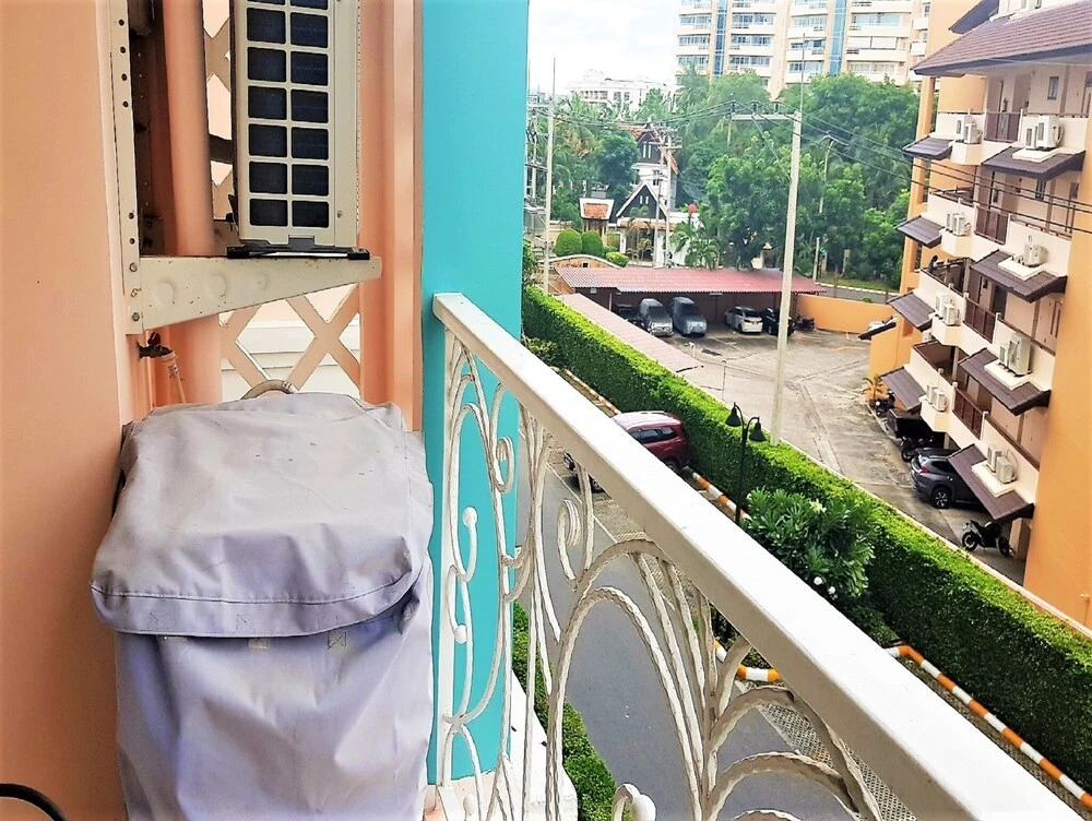 Grand Caribbean resort Pattaya 1 bedroom 4th floor