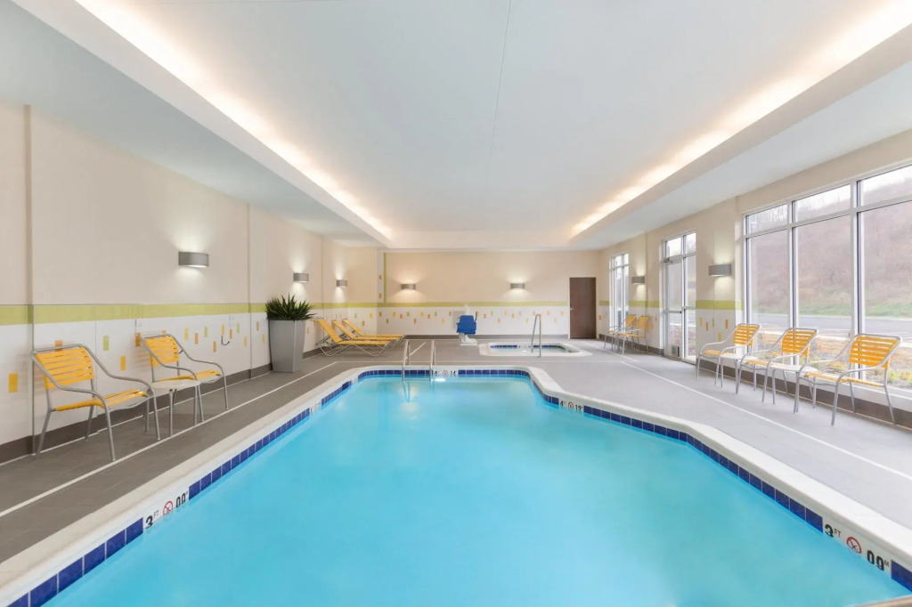 Fairfield Inn & Suites by Marriott Pittsburgh Airport/Robinson Township