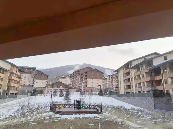 Wanke Songhuahu Qingshan Linran Apartment