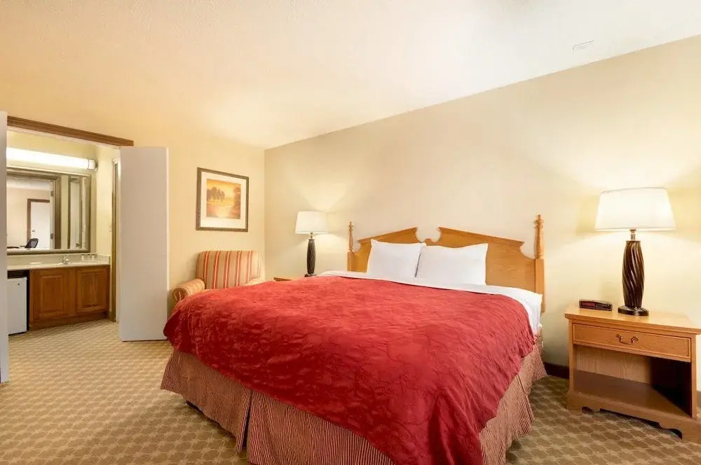 Ramada Huntsville