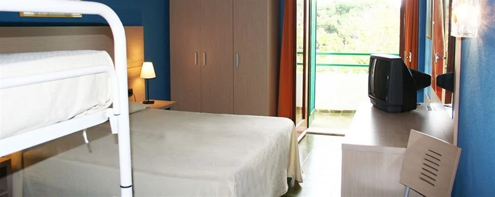 Costa Tiziana Resort