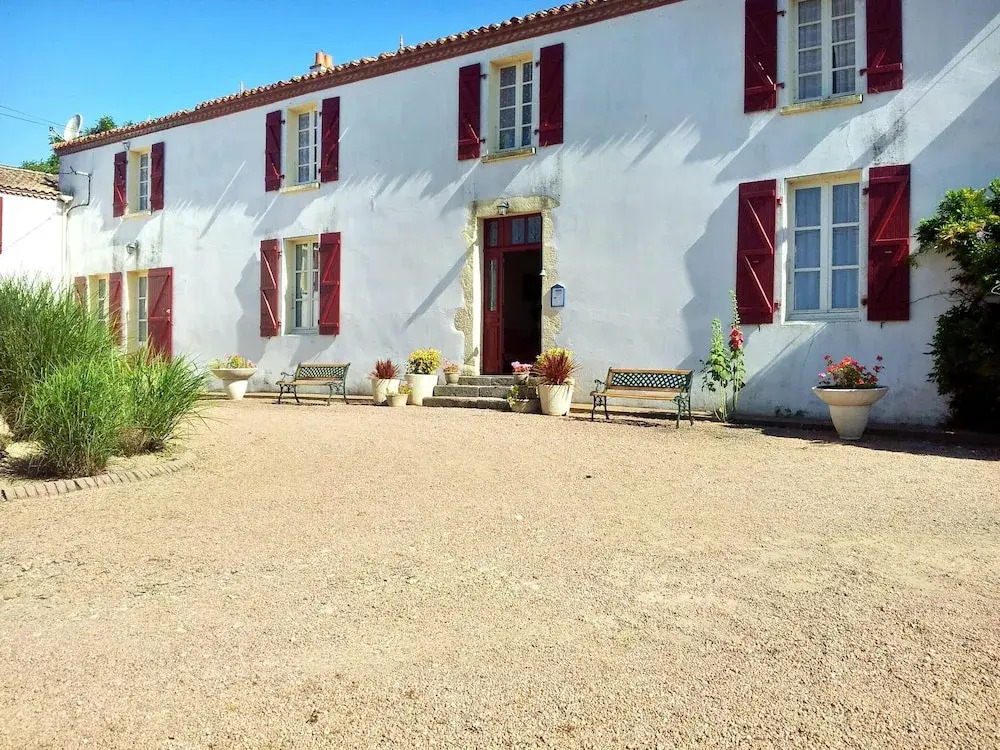 House With 3 Bedrooms in La Boissière-des-landes, With Enclosed Garden