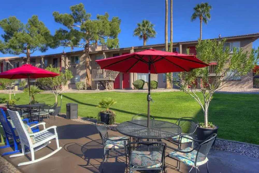 Park Suites at 222 - One Bedroom Apartment