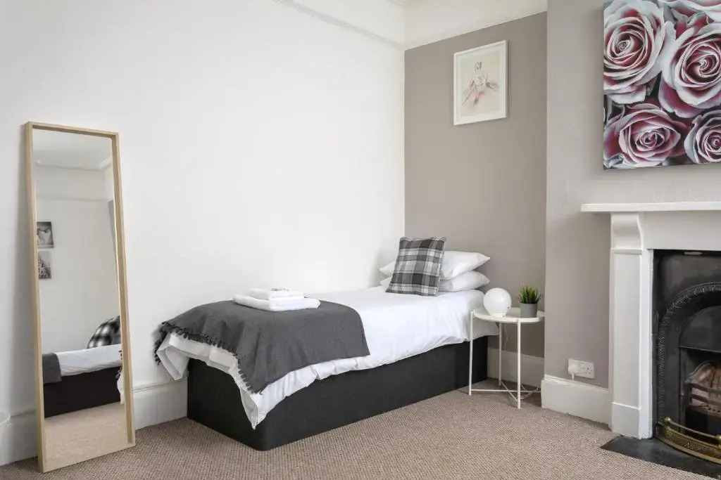 St George's Place - Fab Cheltenham Town House