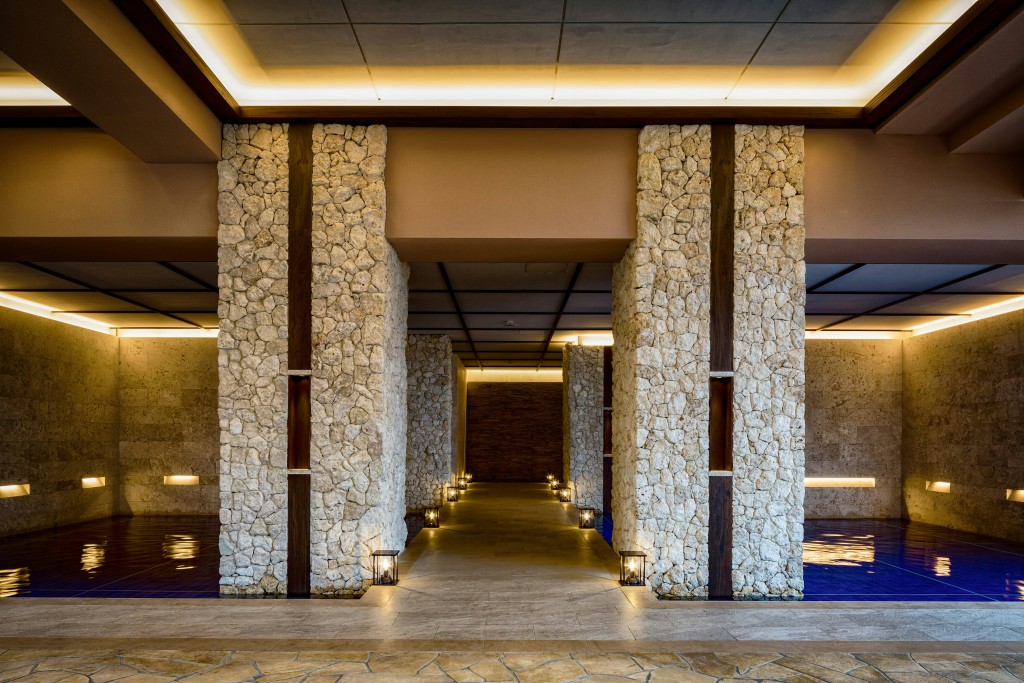 Hotel Shigira Mirage