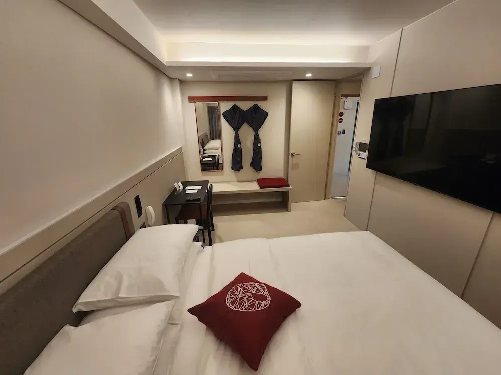 Seoul Inn Hotel by The Designers