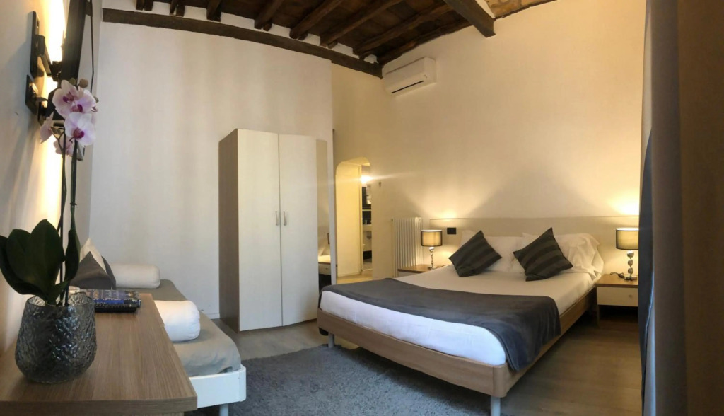 Giuturna Boutique Hotel
