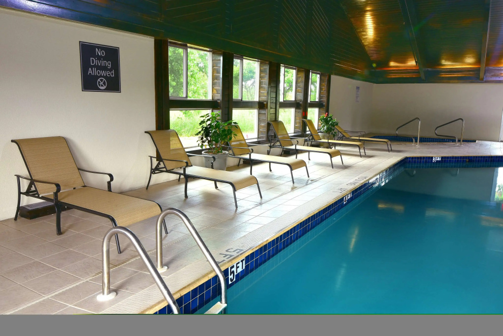 Best Western Plus Flint Airport Inn & Suites