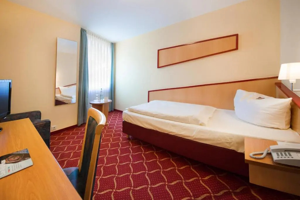 Montana Hotel