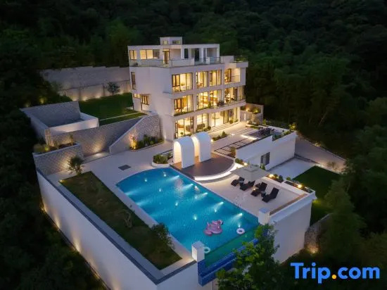 Moganshan Wangqiong · Ins Style Infinity Pool Boutique Stay