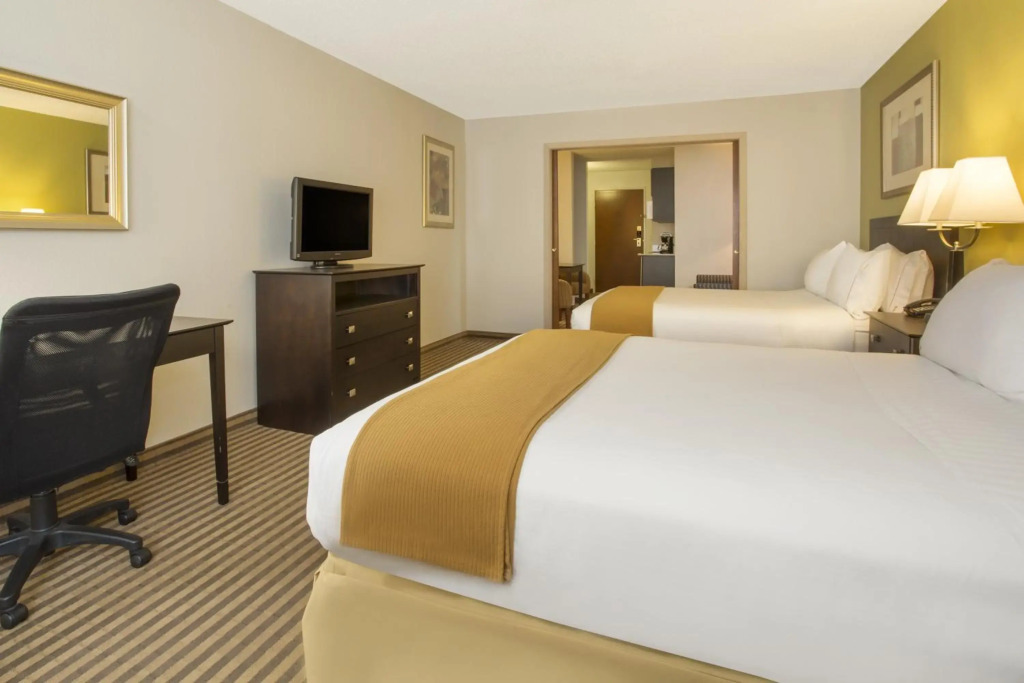 Sleep Inn & Suites Kalamazoo East