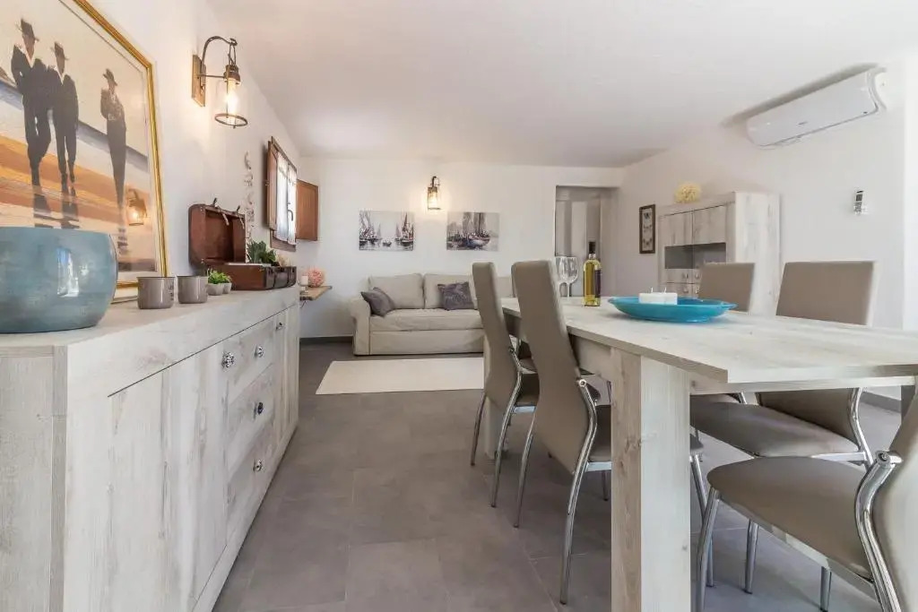 Villa with 4 bedrooms in Cala Ginepro with wonderful sea view private pool enclosed garden 5 km from the beach