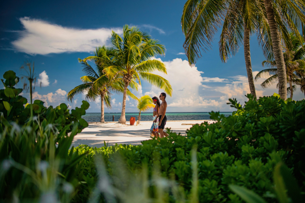 Grand Caribe Belize