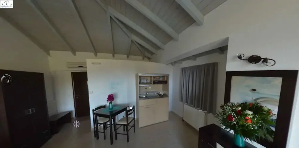 Hotel Theasis