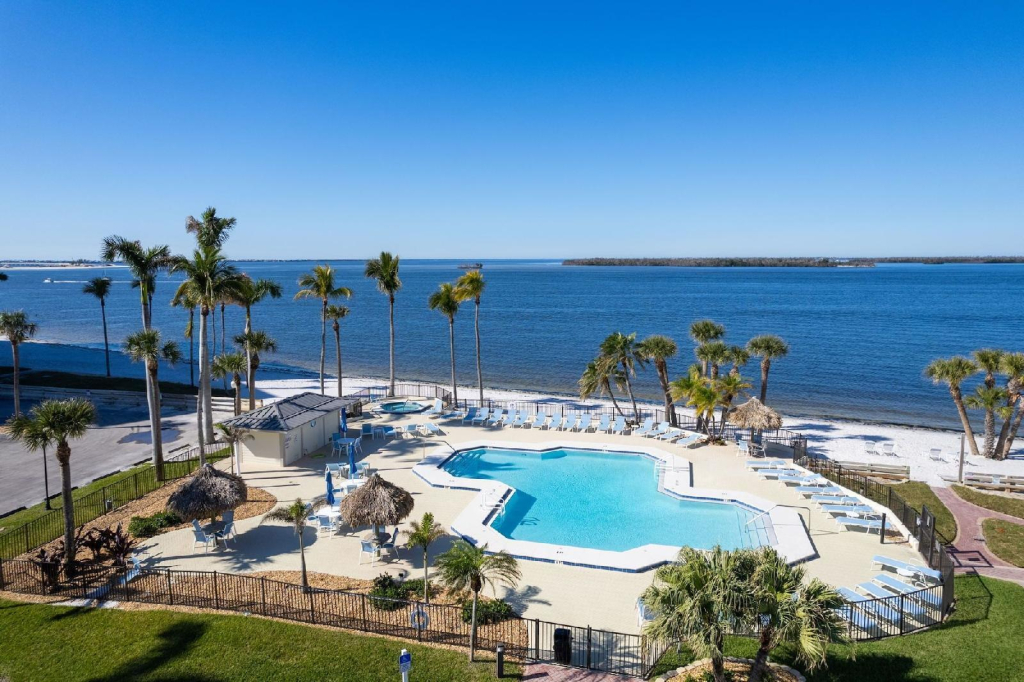 2 BR Furnished Sanibel Harbour Resort - REG 1484
