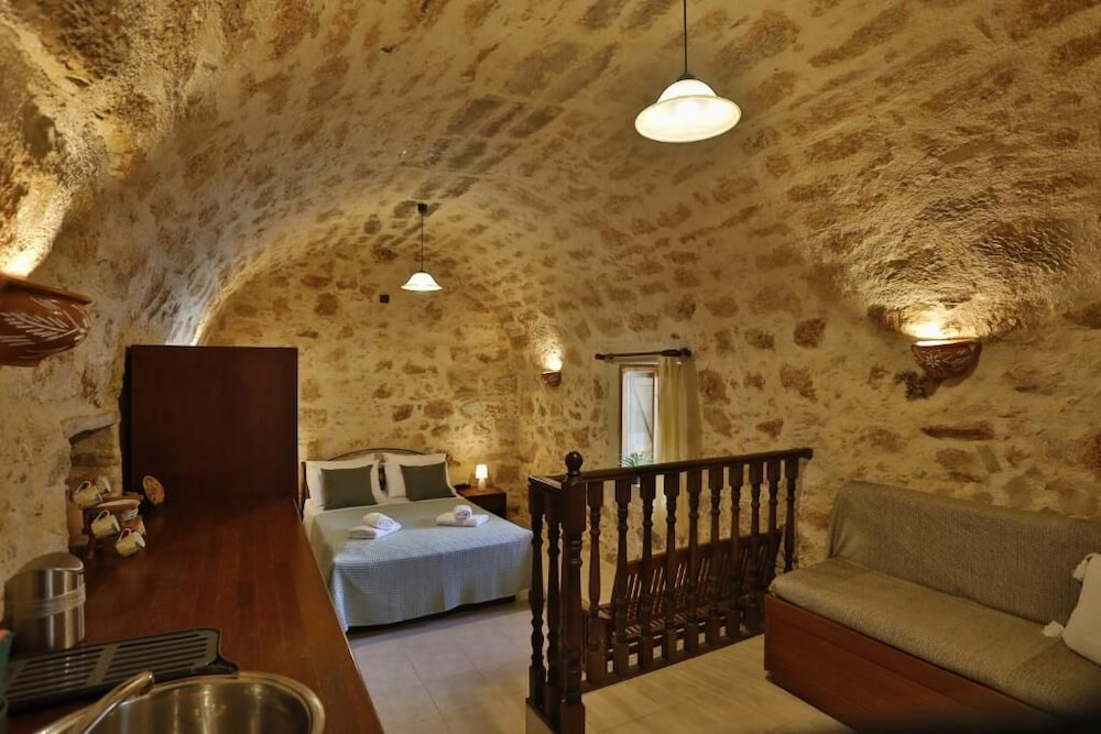 Tholos by Praxithea Stone House & Pool
