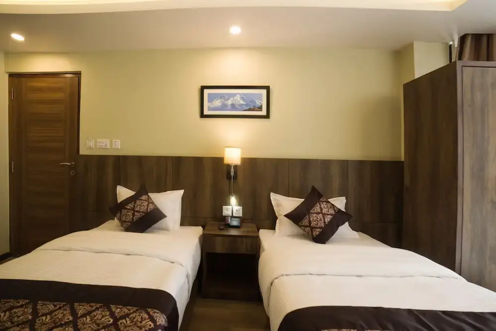 Ganapati Airport Hotel