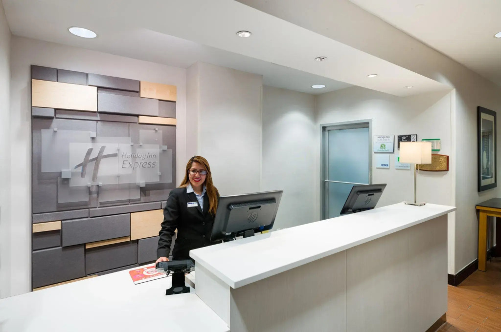 Holiday Inn Express - Times Square by IHG