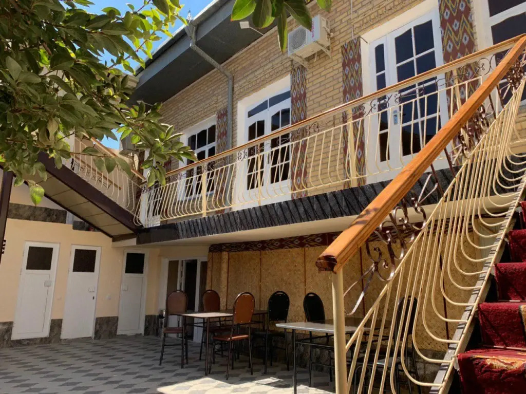 Zuxro Guesthouse