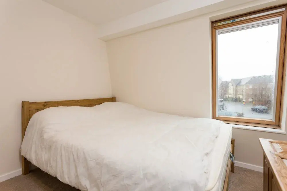 3 Bedroom House near Colliers Wood Sleeps 6