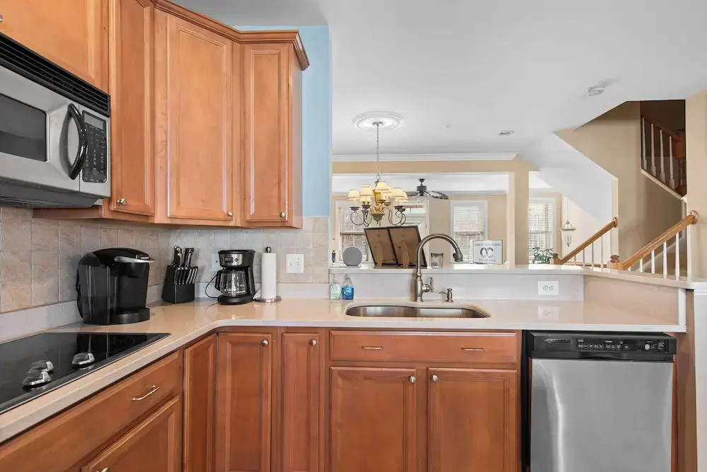 44 Sunset Island Dr