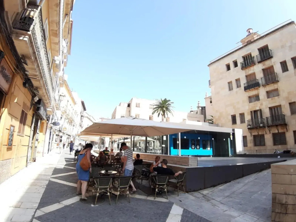 Apartamento Grande-Centro Barrio Playa