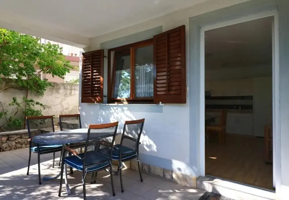 Slađa - 150 m From Beach - A1