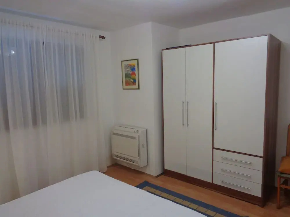 Spacious Bungalow near Sea in Medulin