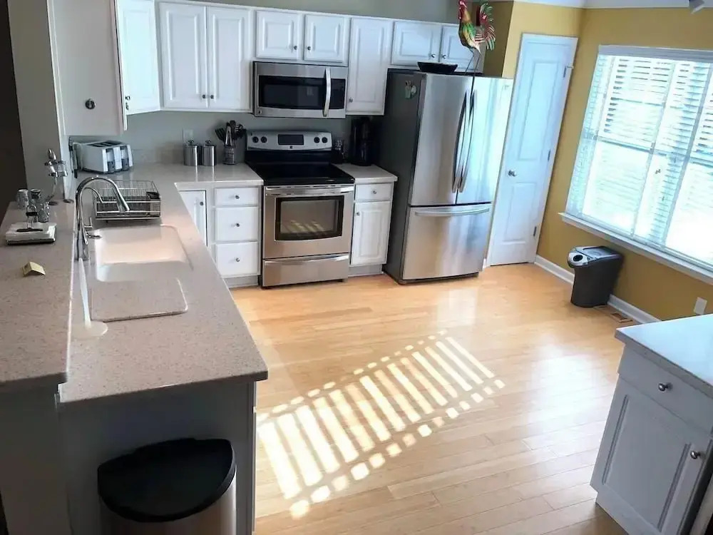Canal Landing Court 42