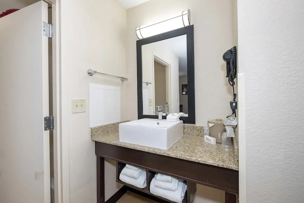 Red Roof Inn PLUS+ Jacksonville   Southpoint