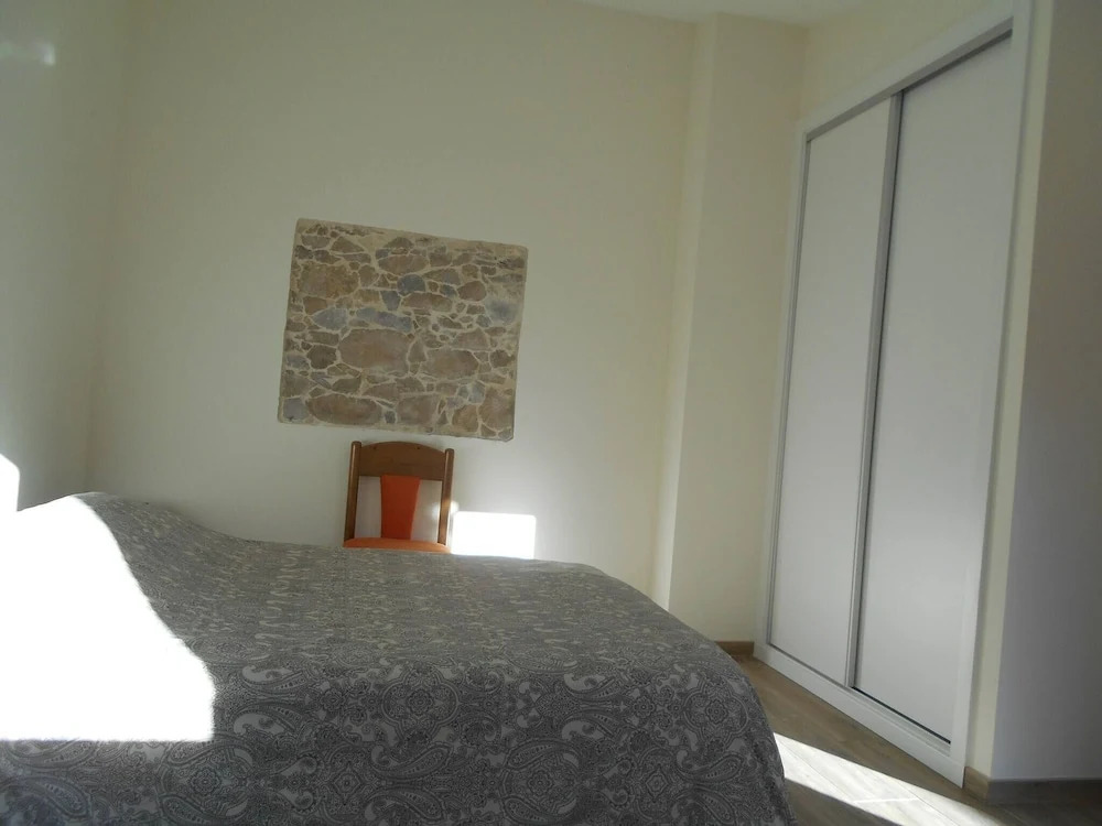 Cottage With 2 Bedrooms With Both En-suite Bathrooms in a Seaside Village