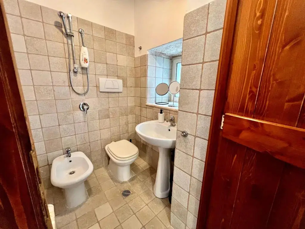 Vicolo 4