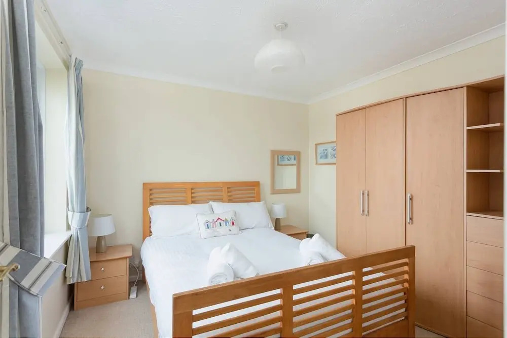 Surf Break 2BD St Ives Apartment W/ Sea Views+spa Experience