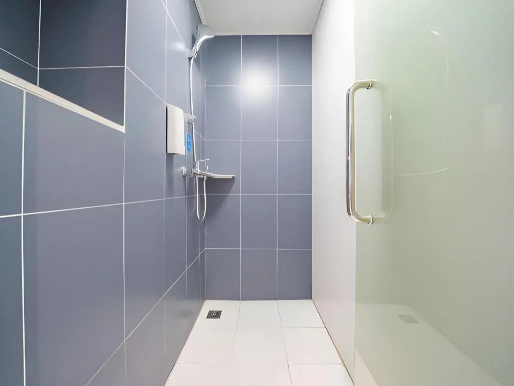 HanTing Hotel (Shanghai Hongqiao Railway Station Beizhai Road)