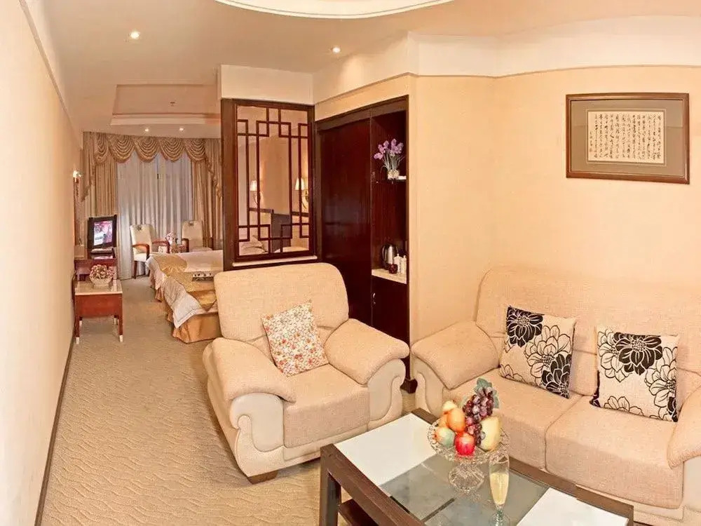 Hua Lian Dong Huan Hotel - Chengdu