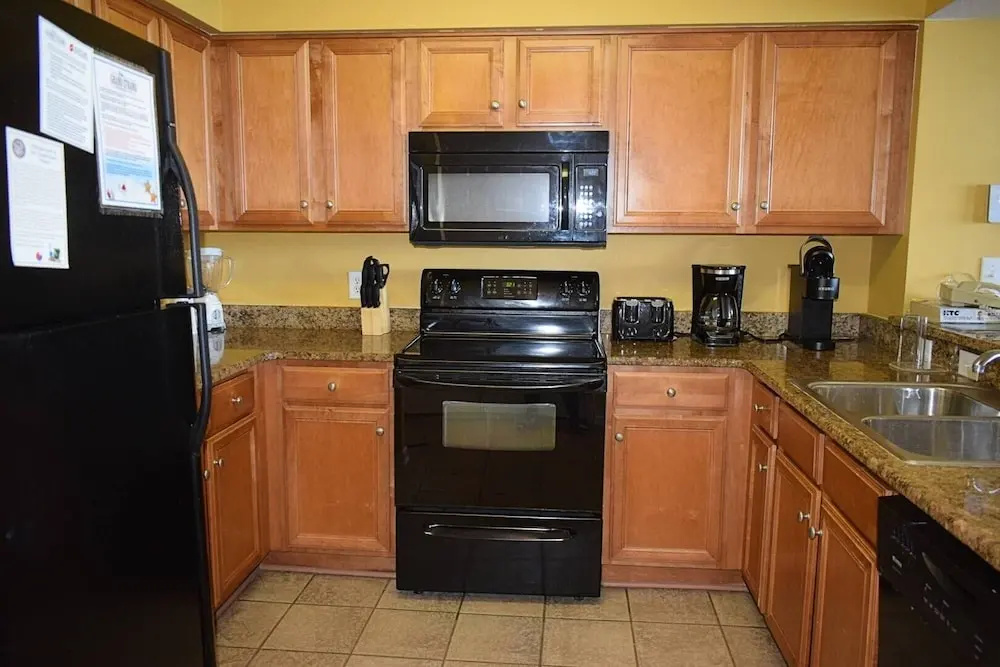Crescent Shores S 1811 3 Bedroom Condo by RedAwning, North Myrtle Beach