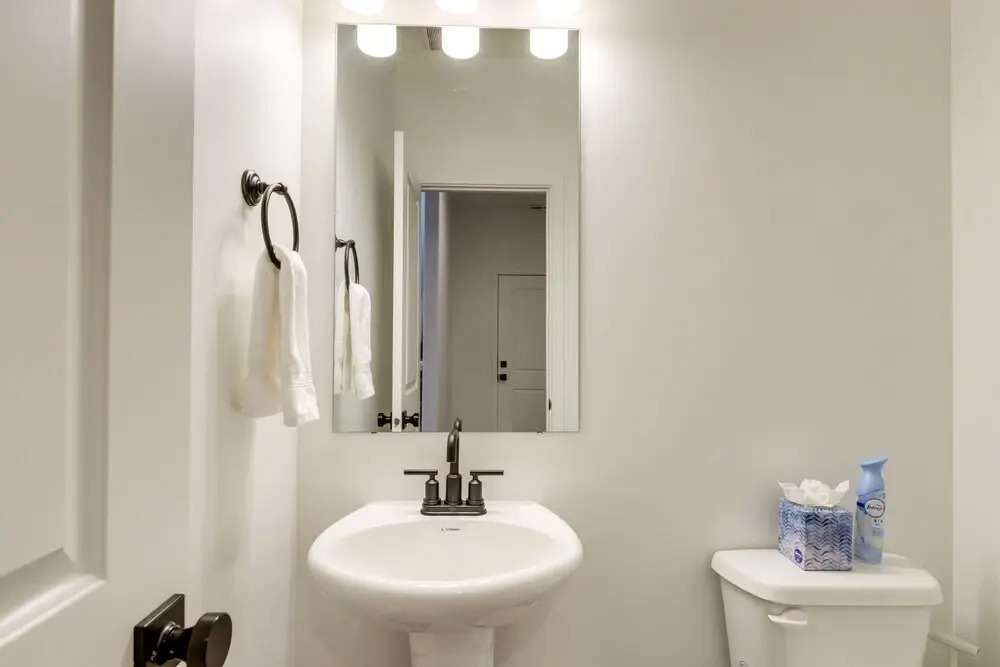 Inviting American Fork Home With Community Pool!