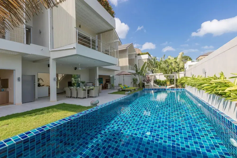 Beachside villa Mojito