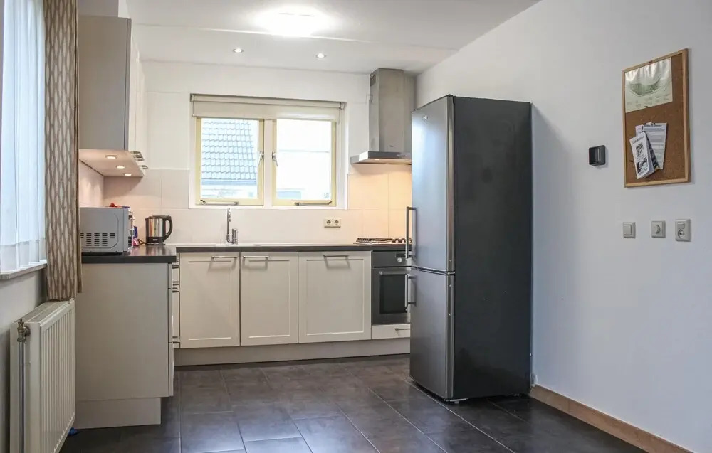 Beautiful Home In Wemeldinge With Wifi