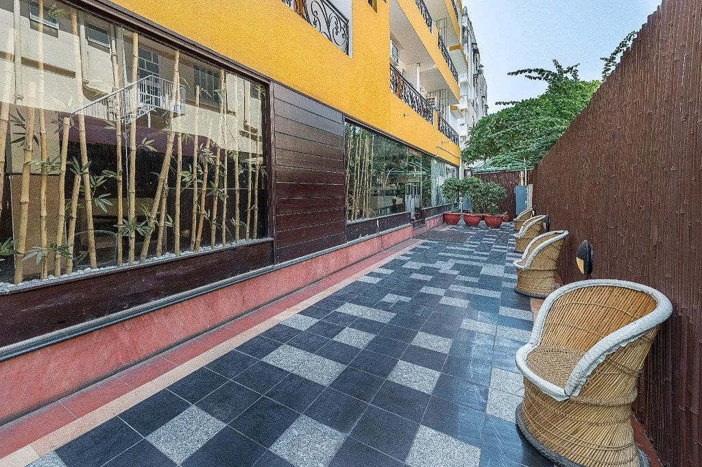 Treebo Trend Woodsvilla Suites