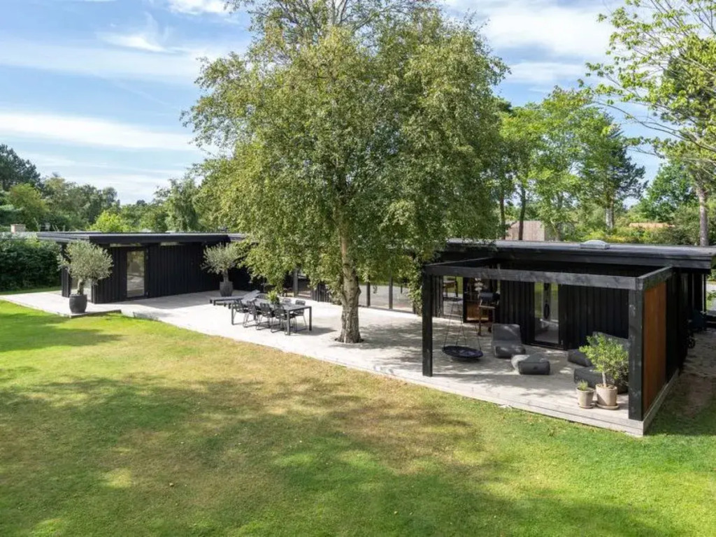Holiday Home Hævnir - 1km from the sea by Interhome