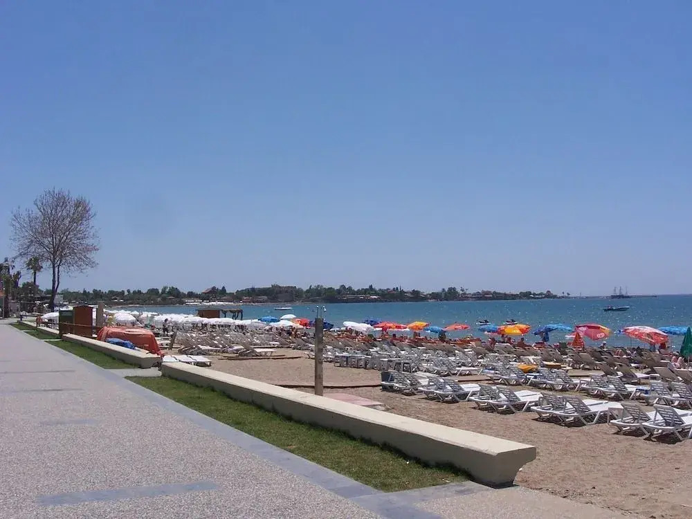 Hulusi Hotel