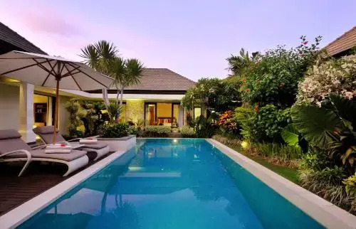 Seven Kejora - Beachfront Estate Sanur