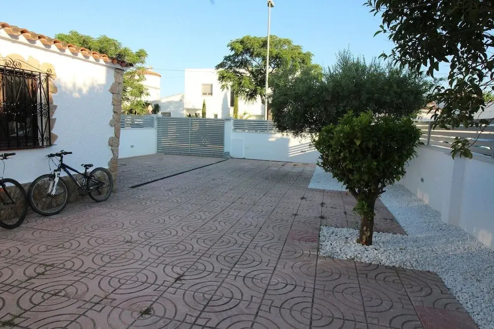 350-bonita Casa al Canal, Piscina ,amarre