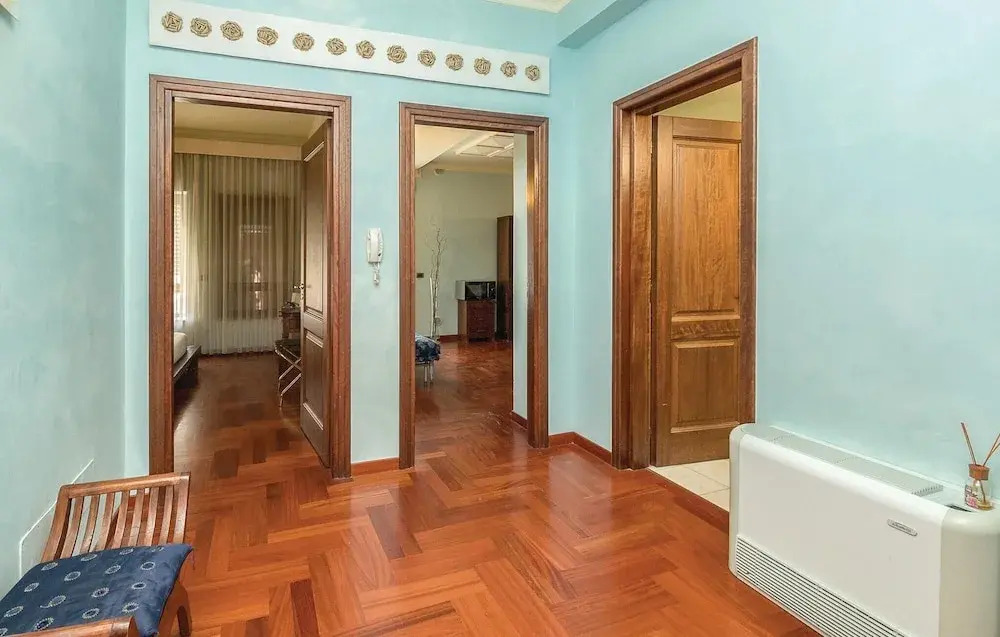Beautiful Home in Lecce LE With Wifi and 2 Bedrooms